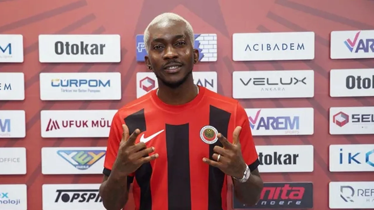 1 yıl daha sözleşmesi vardı! Henry Onyekuru takımdan kovuldu