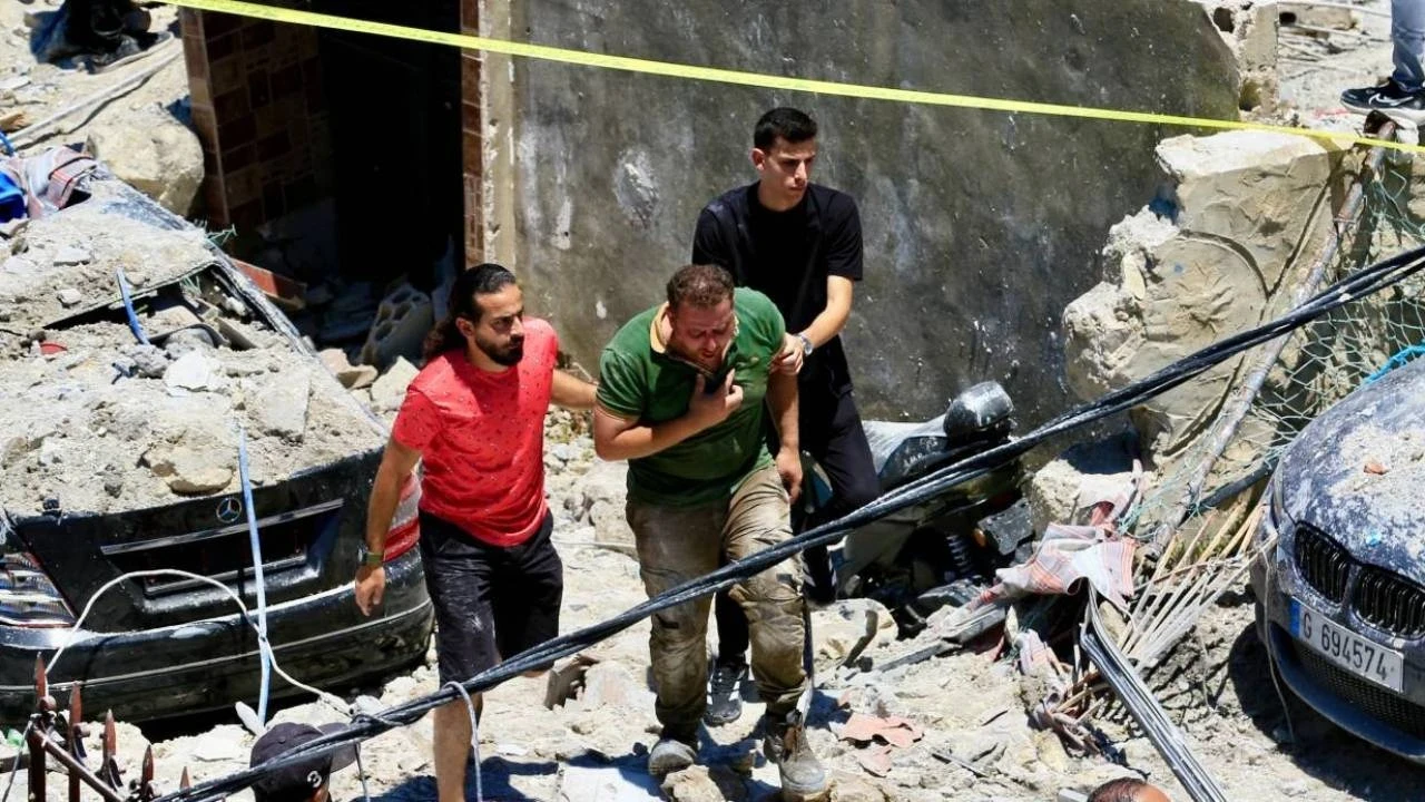 İsrail'in Lübnan'a saldırılarında 1'i çocuk 7 kişi öldü