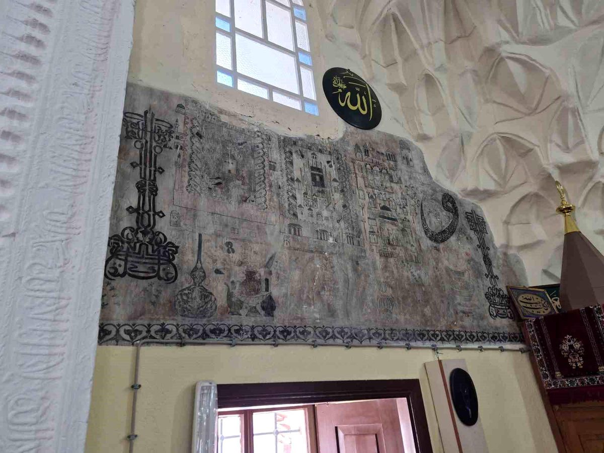 Anadolu topraklarının ilk Kabe minyatürü 752 yaşındaki bu camide