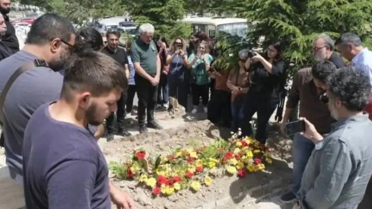Gazeteci Bayram Balcı toprağa verildi: Apê Musa'ların, Nazım’ların yoldaşını kaybettik
