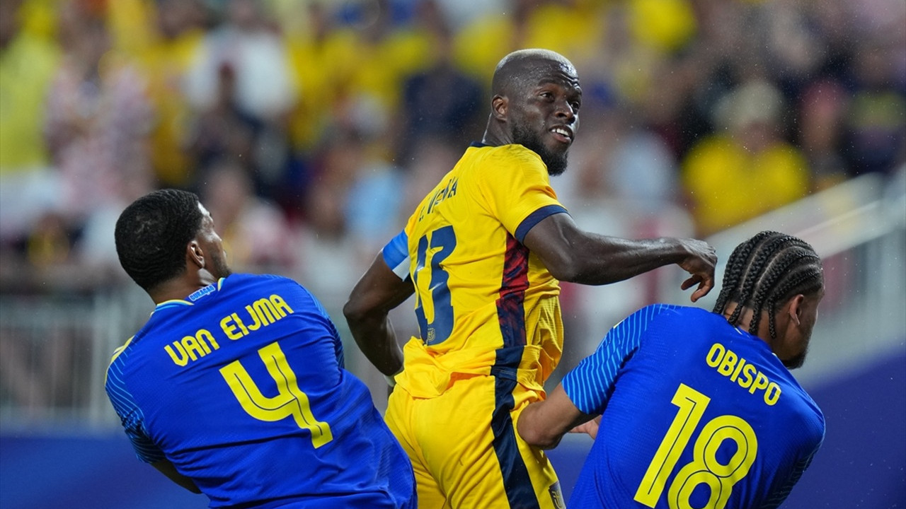 Ekvadorlu futbolcu Enner Valencia, milli takım kariyerini noktaladı