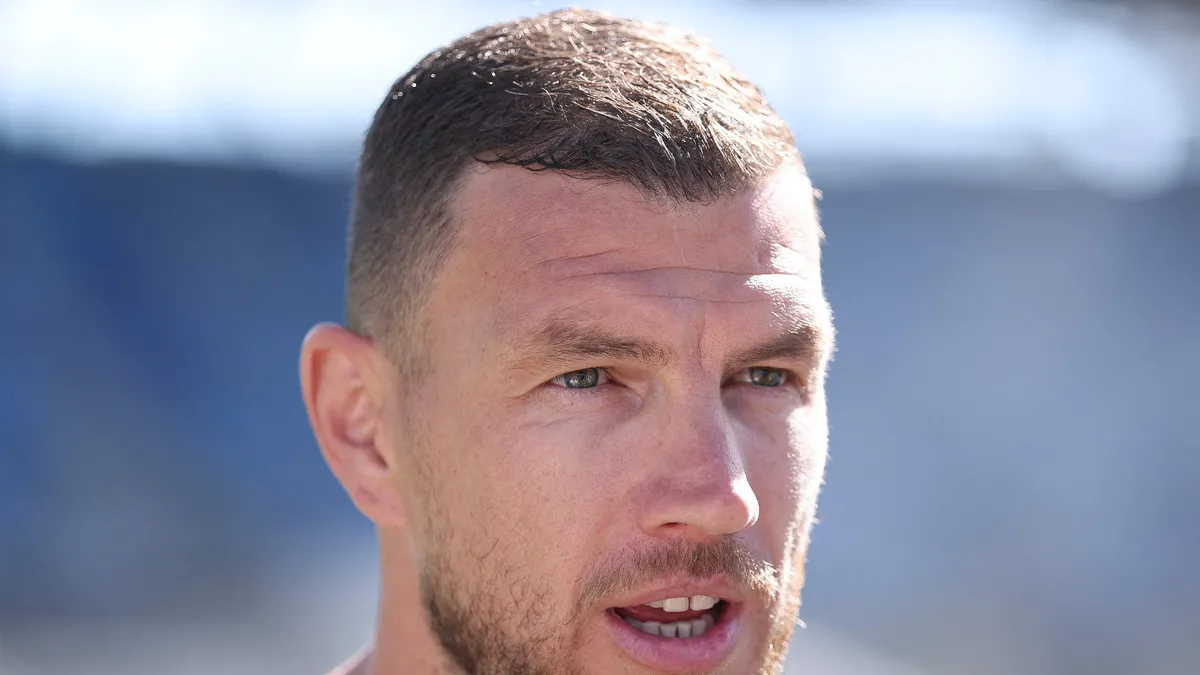 Edin Dzeko'nun kararı belli oldu! Sözleşme imzalayacak
