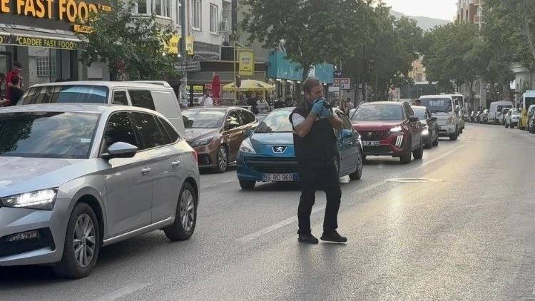 Sanal medyada başlayan tartışma sokağa taştı: 1 ölü, 1 yaralı