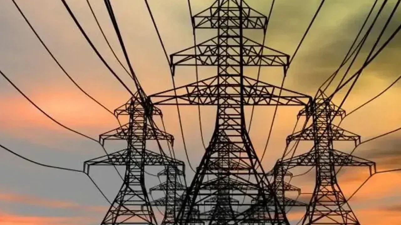 Türkiye'de en çok elektrik tüketimi o saatte gerçekleşti