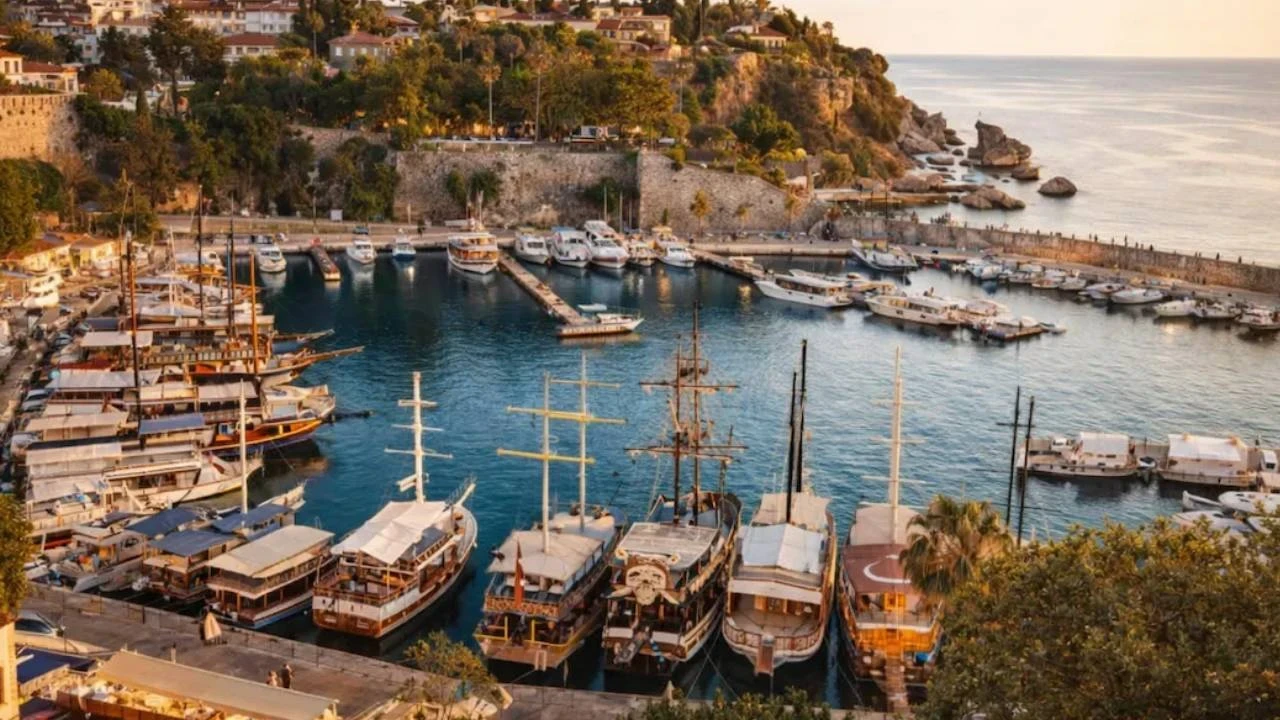 Dünyanın gözü Antalya’da olacak: Oteller doldu taştı