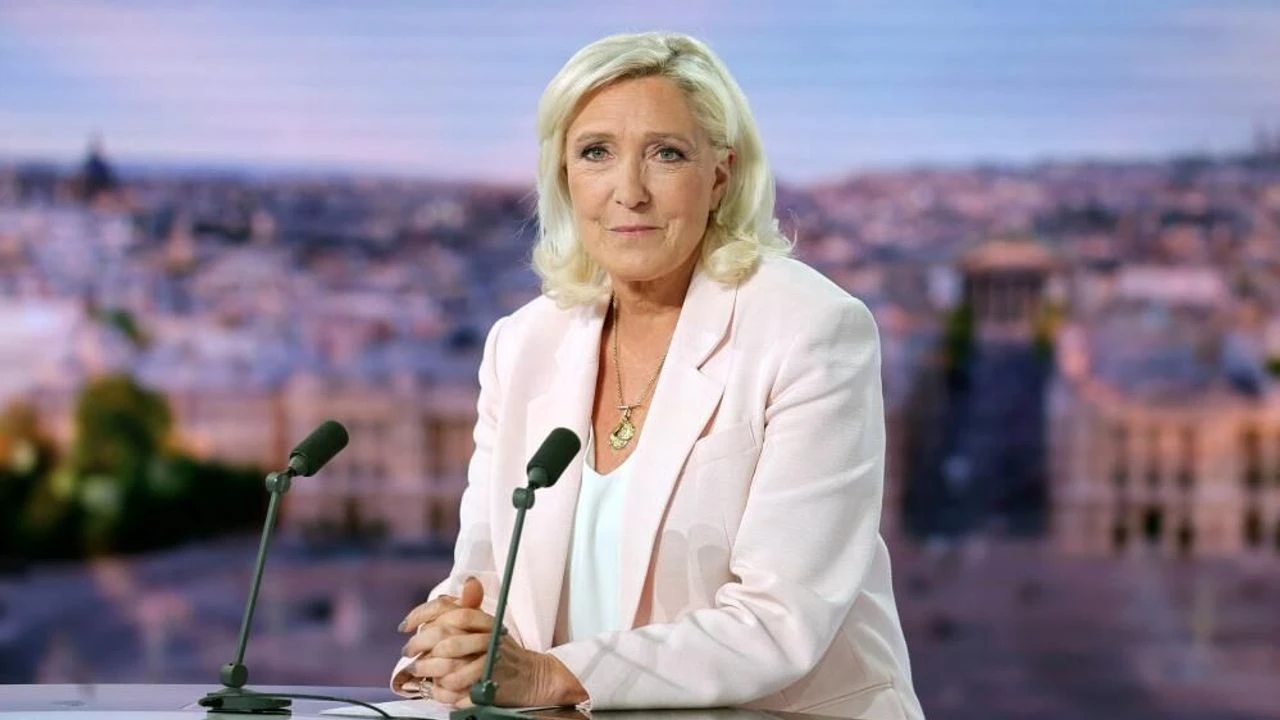 Yolsuzlukla suçlanmıştı: Fransız siyasetçi Le Pen, cumhurbaşkanlığı adaylığını duyurdu