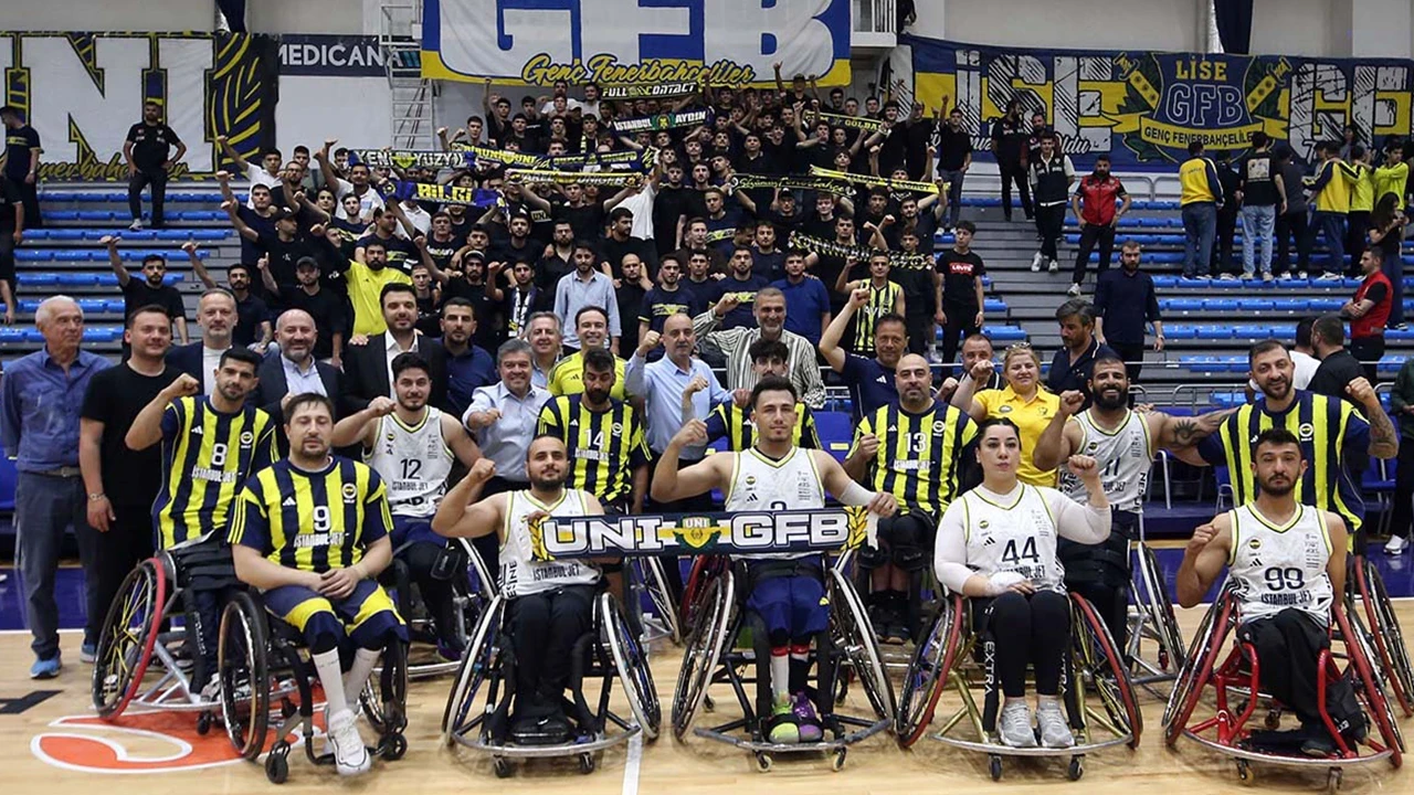 Tekerlekli Sandalye Basketbol Süper Ligi'nde şampiyon Fenerbahçe