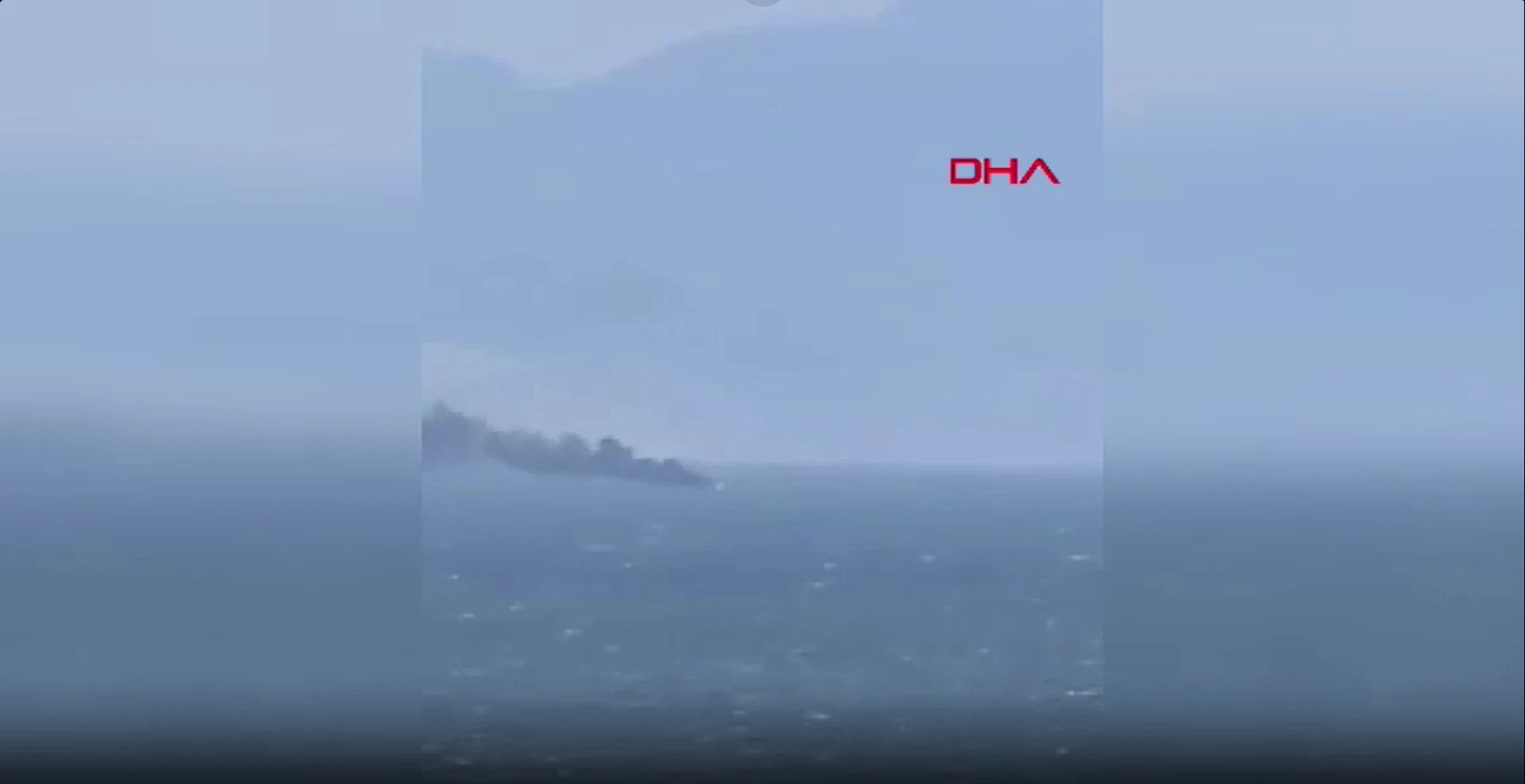 Didim açıklarında tekne yangını: 2 kişi denizden kurtarıldı