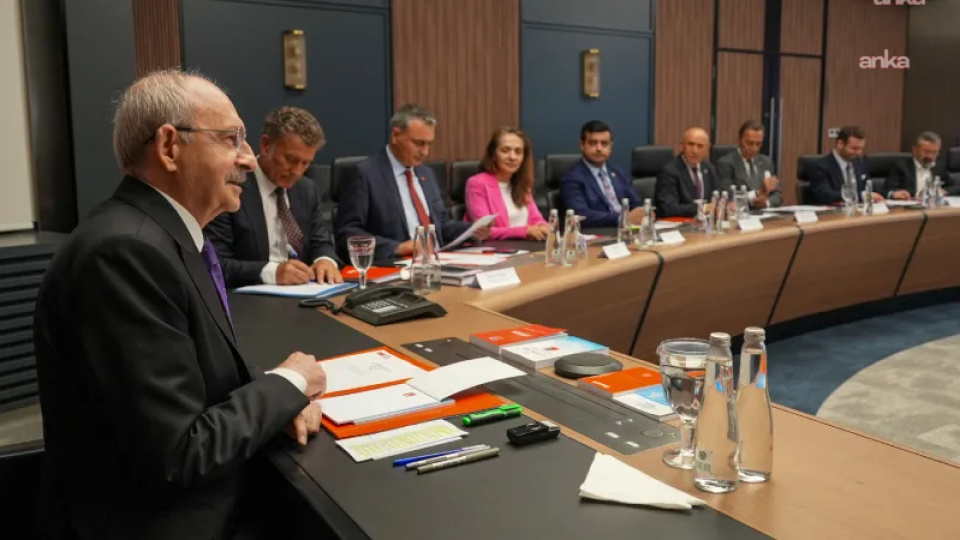 CHP MYK’da yoğun gündem: Görevden almalar devam edecek, yeni atamalar yapılacak