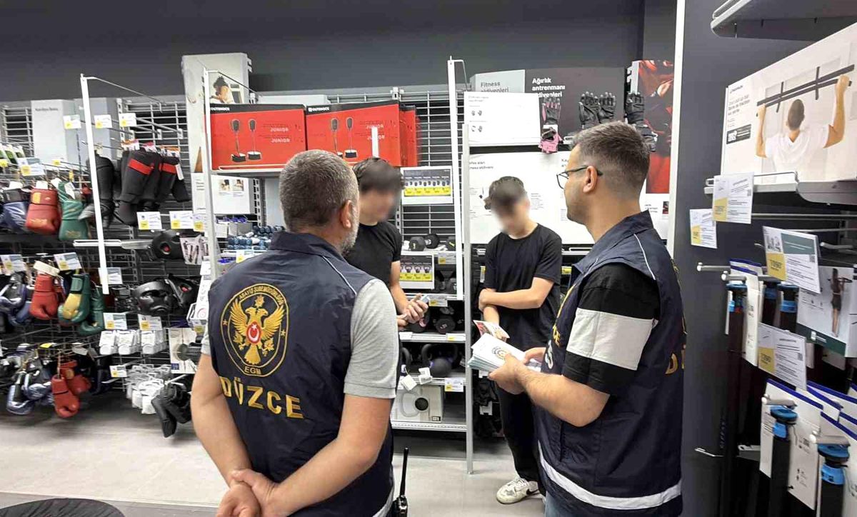 Polisten gençlere kritik uyarı "Hesaplarınızı kimseye kiralamayın"