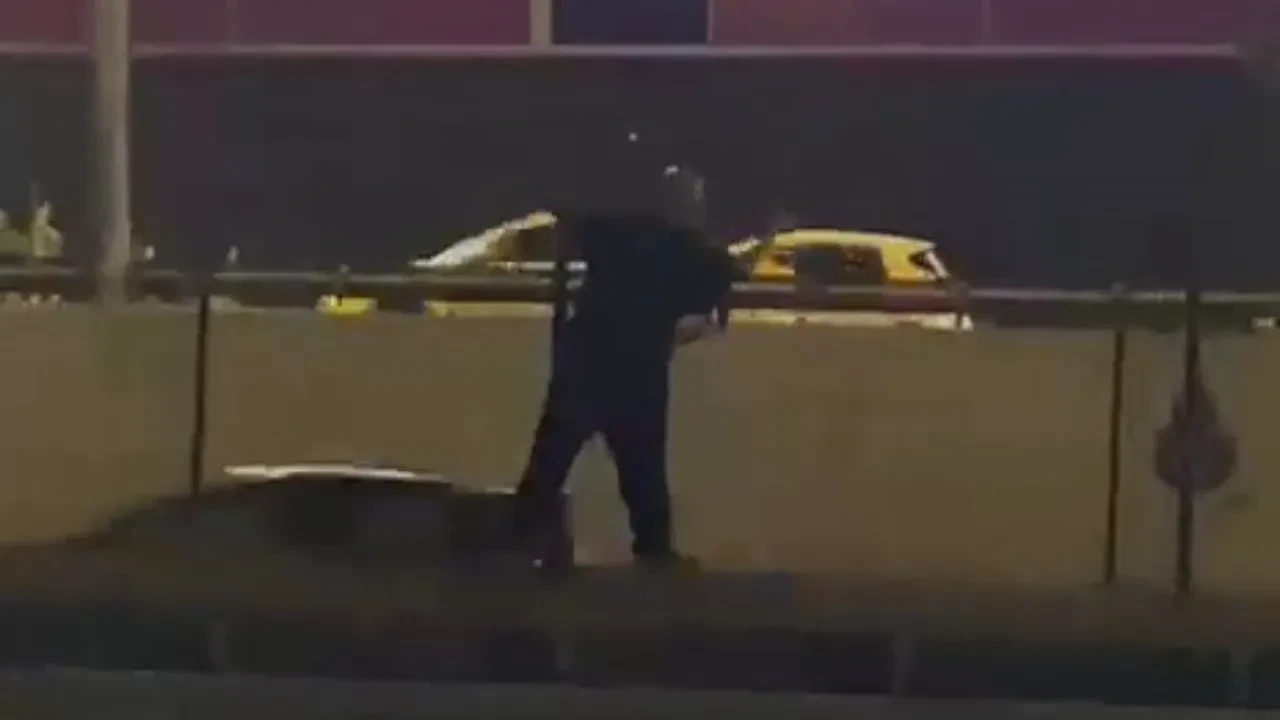 Alkollü şahıs E-5'i birbirine kattı! O anlar kamerada