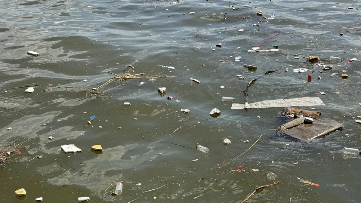 İzmir'de çevreyi kirleten 132 işletmeye ceza