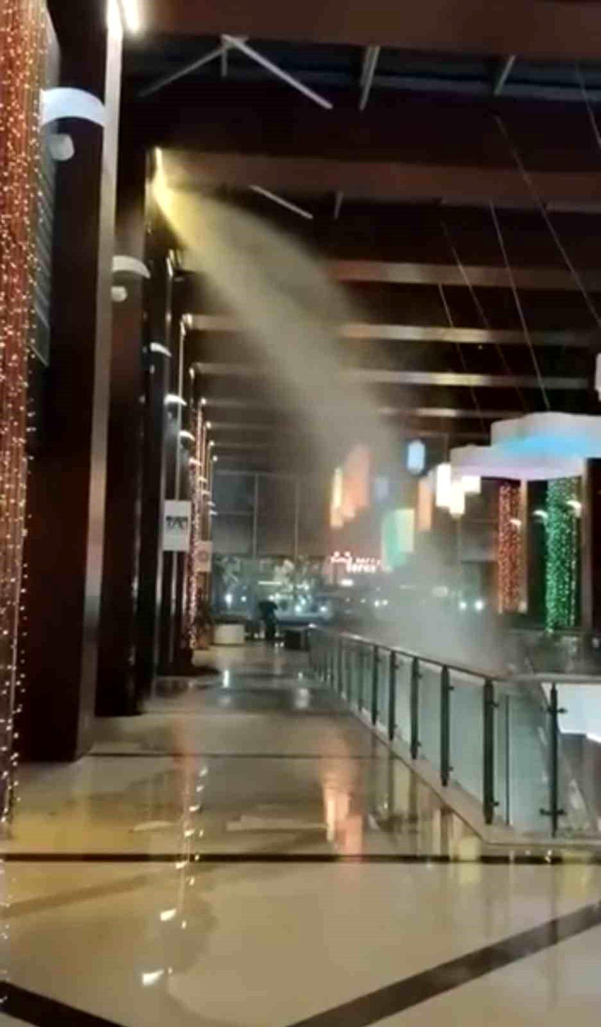 Bursa'da alışveriş merkezinde panik