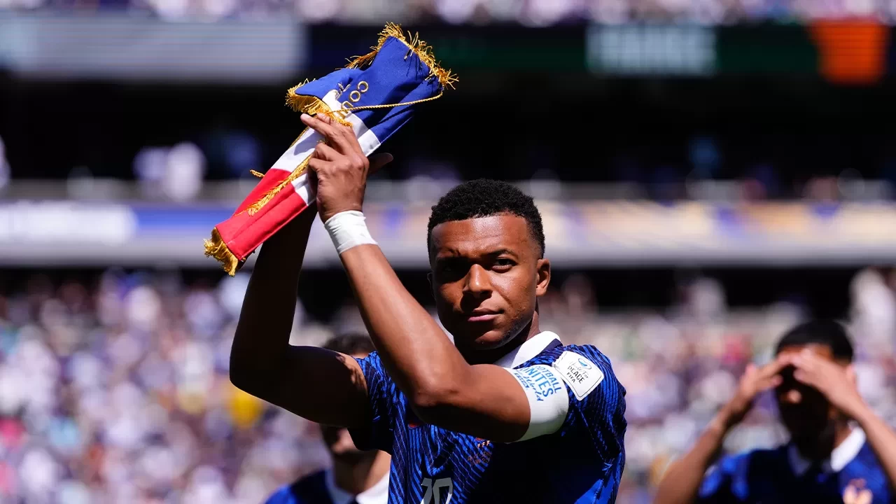 Kylian Mbappe'den iddialı sözler: 2022'den daha ofansif oynuyoruz