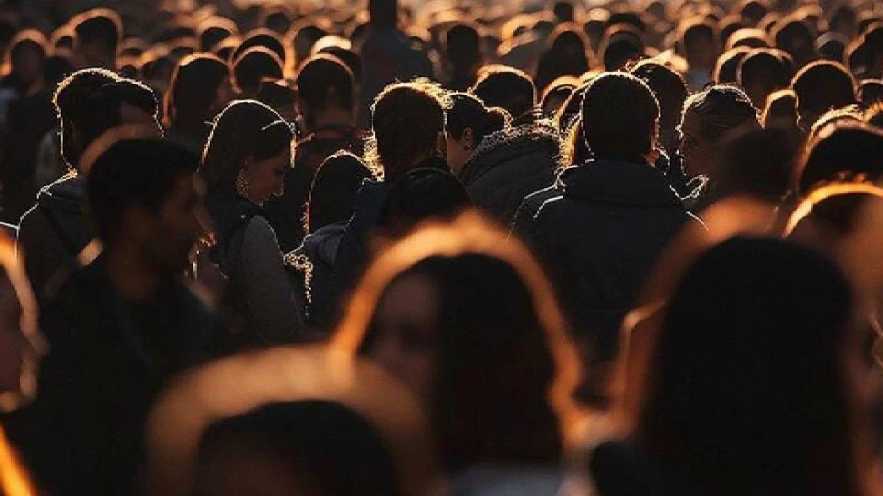 AB için kritik uyarı… Nüfus 2029'dan sonra azalmaya başlayacak