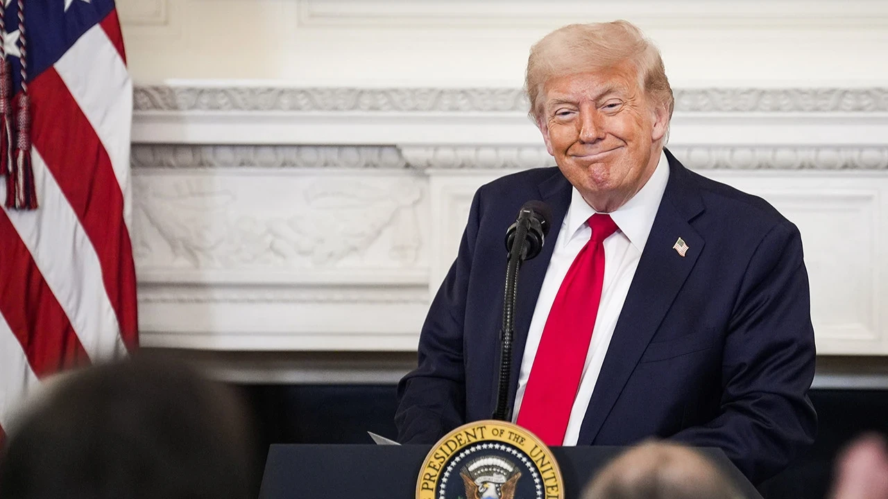 Trump yine İran'ı tehdit etti: ''Çok uzun süre beklediler, şimdi bedelini ödeyecekler''
