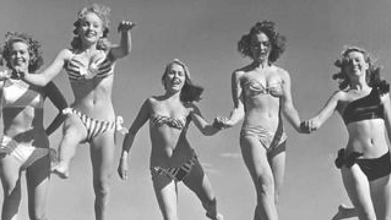 Bikini 80 yaşında
