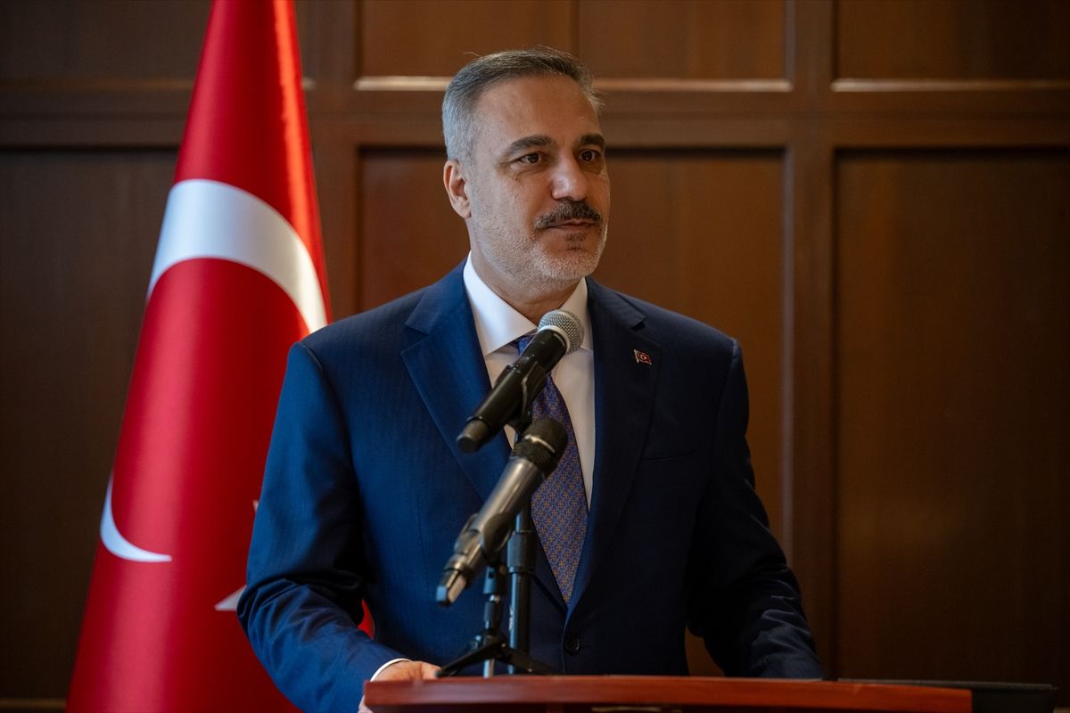 Dışişleri Bakanı Fidan, Kanada'da Türk iş insanlarıyla görüştü