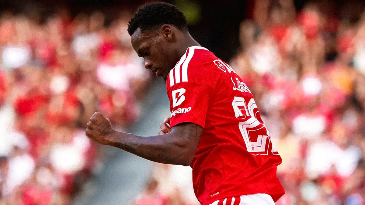 Jhon Duran'dan Benfica formasıyla muhteşem başlangıç! 2 dakikada maça damga vurdu