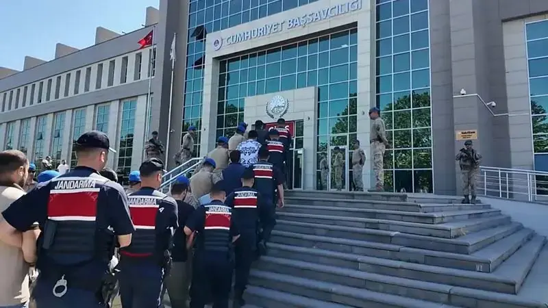 26 ilde DEAŞ operasyonları; 70 şüpheli yakalandı
