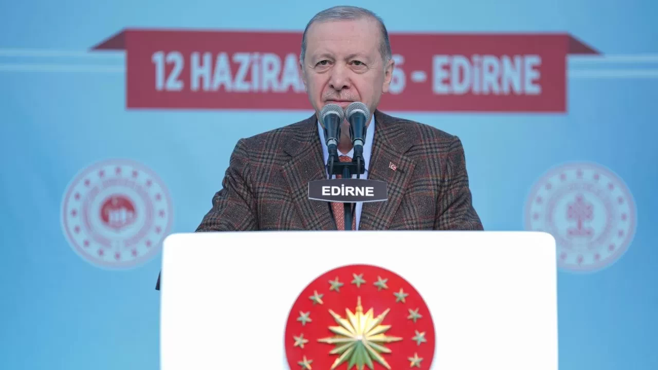 Cumhurbaşkanı Erdoğan'dan sert tepki: Hayırdır, siz milletvekili misiniz yoksa militan mısınız?