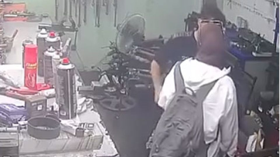 Erkekleri taciz eden kadın gözaltına alındı