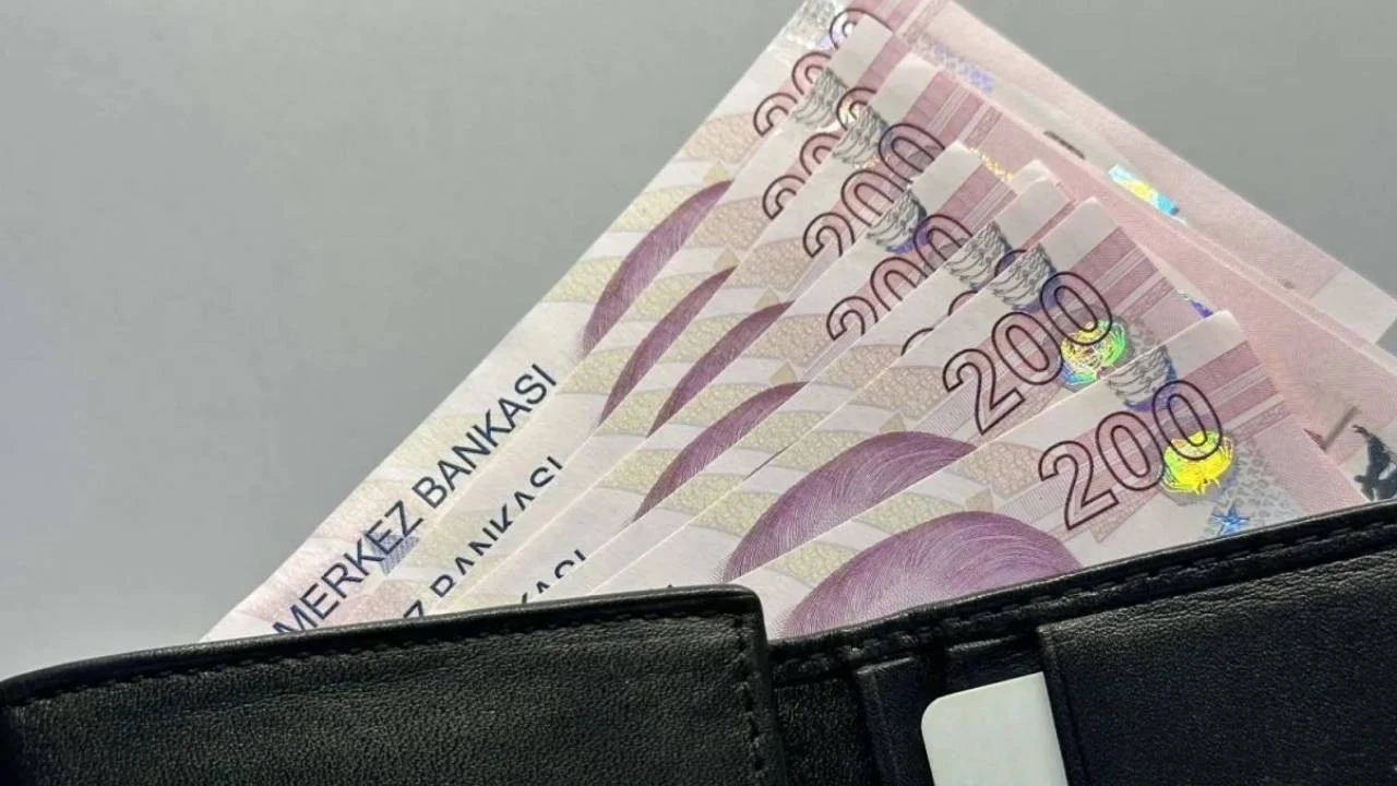 Bedelli askerlik, kıdem tazminatı, 65 yaş aylığı hepsi değişti: İşte yeni zamlı tutarlar