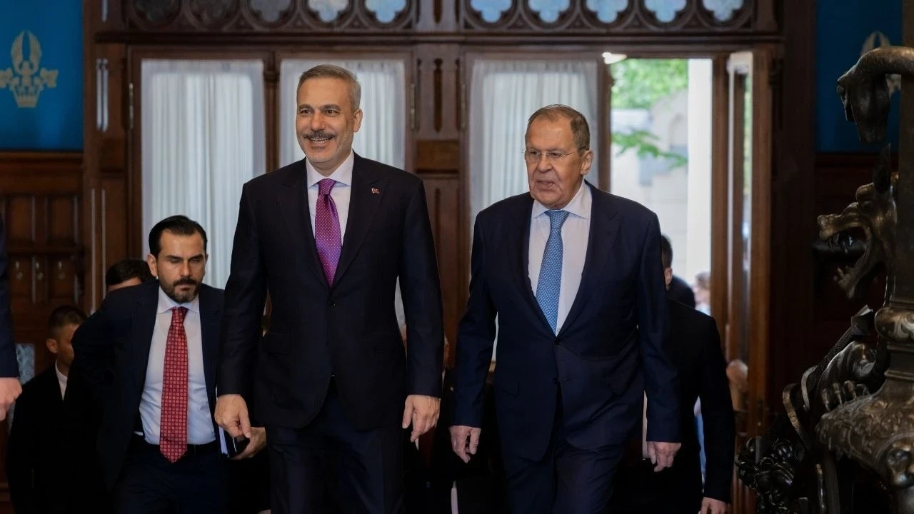 Bakan Fidan Lavrov ile görüştü! Fidan: ABD-İran mutabakatı kesintisiz uygulanmalı