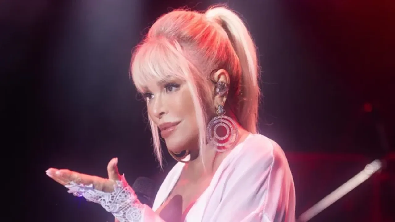Ajda Pekkan'dan hayranlarını üzecek açıklama