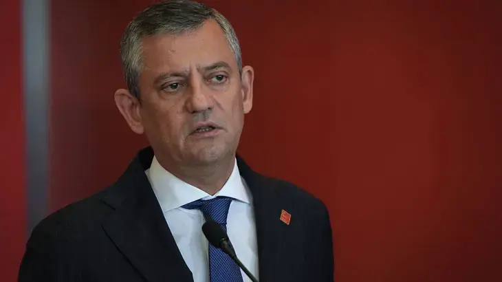 Özgür Özel'den Mansur Yavaş ve Zeydan Karalar sorusuna yanıt!