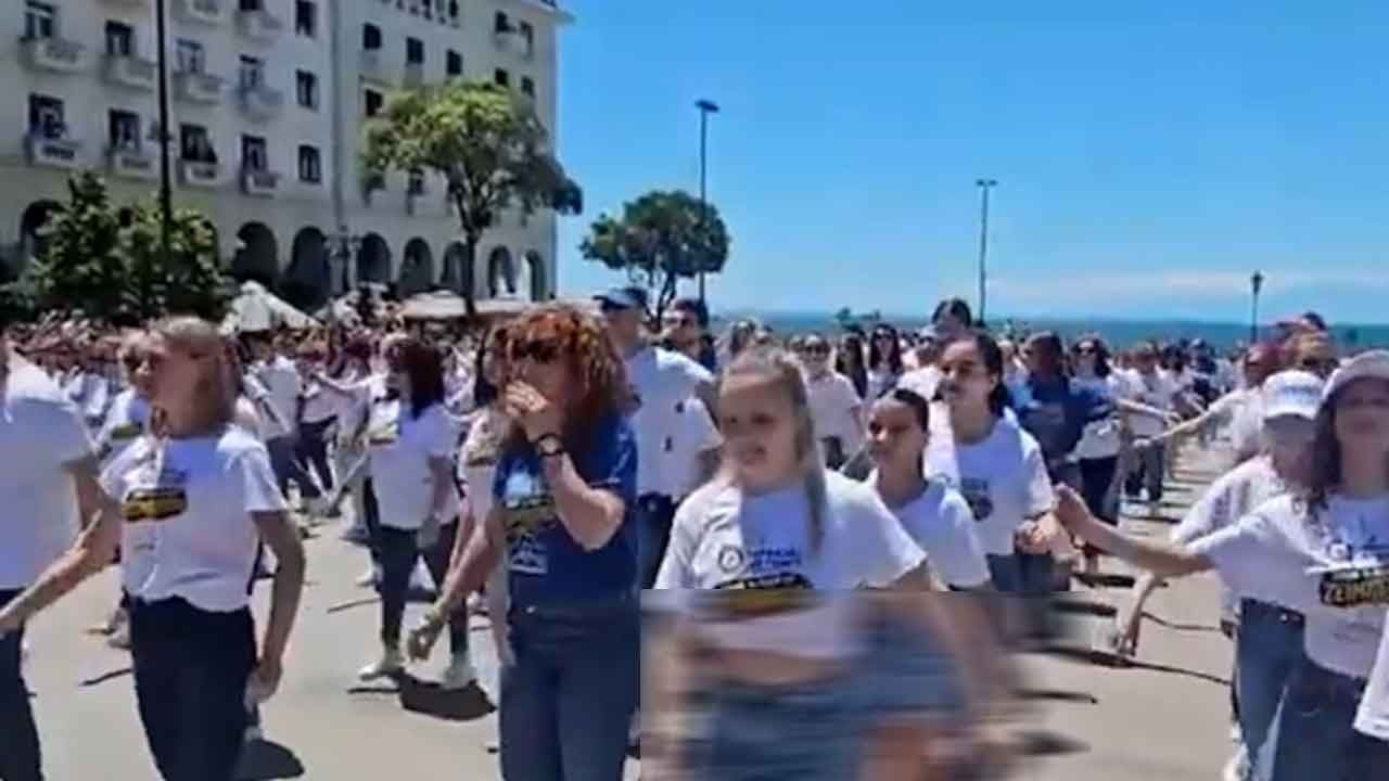 Çalmadıkları bir bu kalmıştı! Hırsız komşudan tescilli pişkinlik: Milli dansımız zeybeğe göz diktiler!
