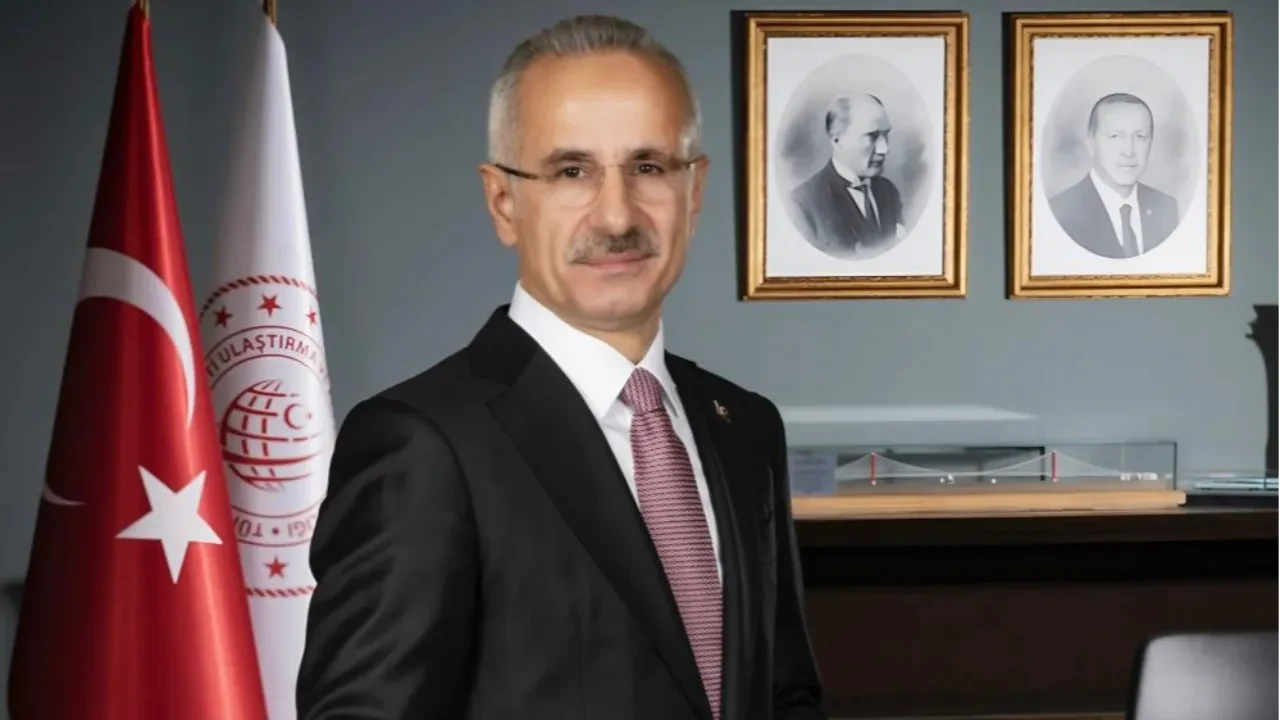 Bakan Uraloğlu duyurdu! 'Sahipsiz hatların yasa dışı faaliyetlerde kullanılmasının önüne geçeceğiz'
