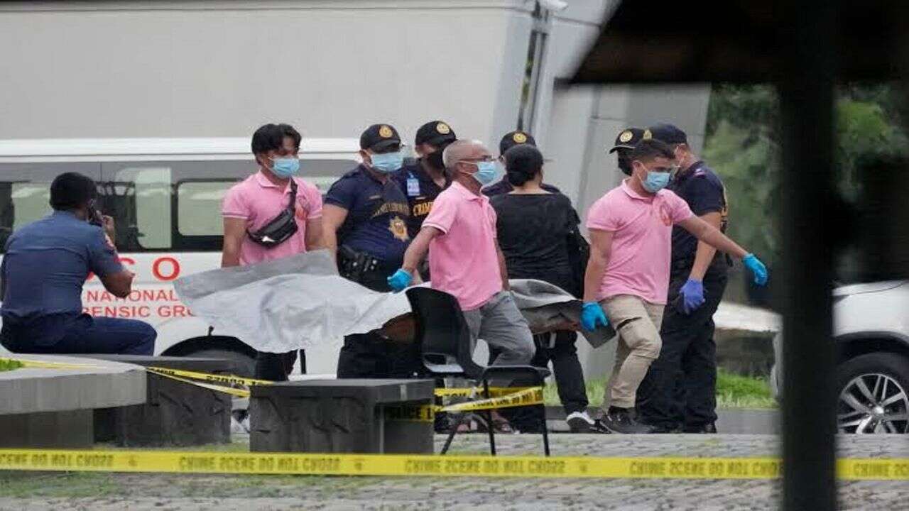 Filipinler'de liseye düzenlenen silahlı saldırıda 3 öğrenci öldü