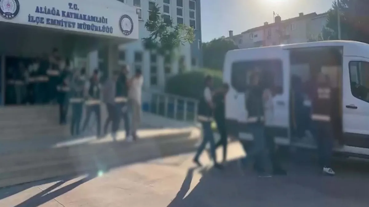 İzmir merkezli 3 ilde kaçakçılık operasyonu! 7 şüpheli tutuklandı