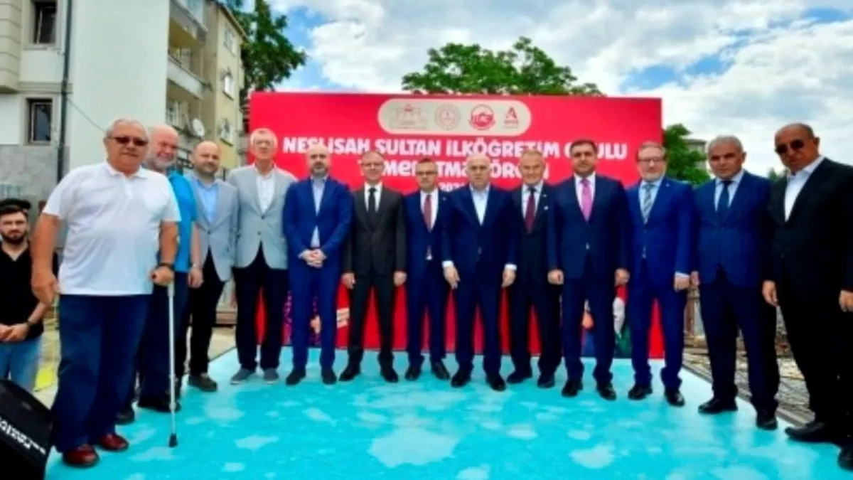900 öğrenciye hizmet verecek Neslişah Sultan İlkokulu’nun temeli törenle atıldı
