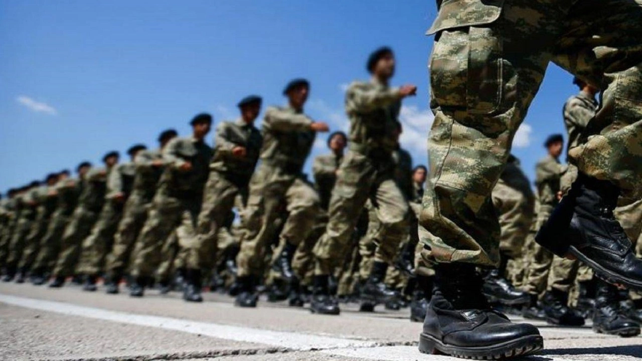 Askerlik muafiyeti ve emeklilikte yeni dönem: Çifte vatandaşların beklediği yasada sona yaklaşıldı