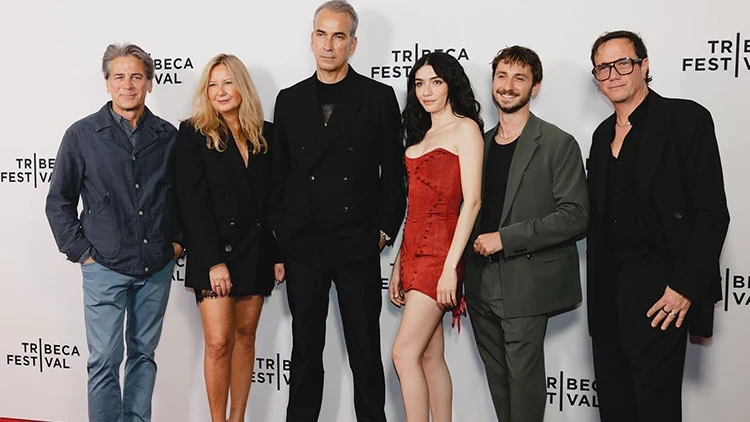 MUTTER, Tribeca Festivali'nde dünya prömiyerini yaptı