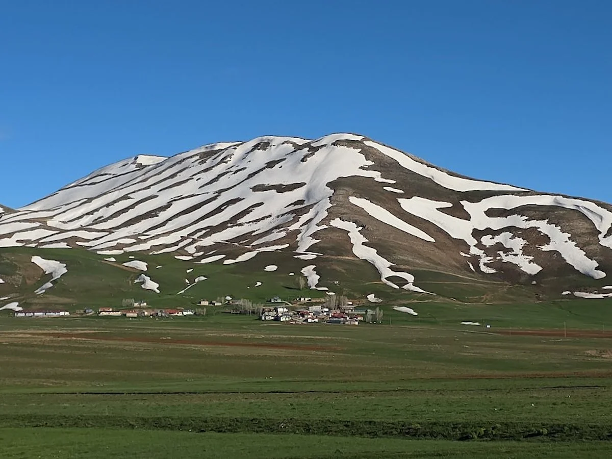 Van'da iki mevsim bir arada