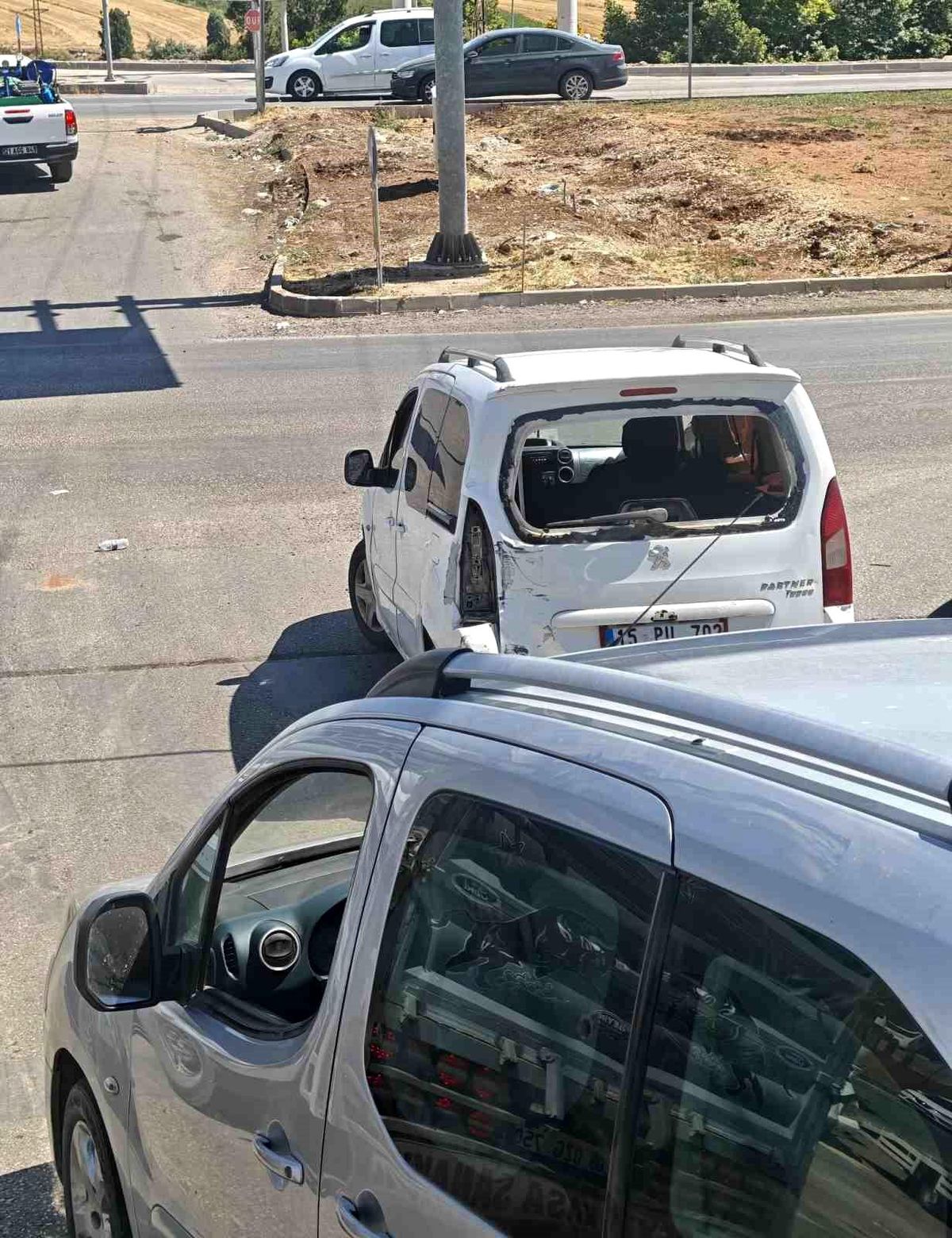 Diyarbakır'da trafik kazası: 2 yaralı