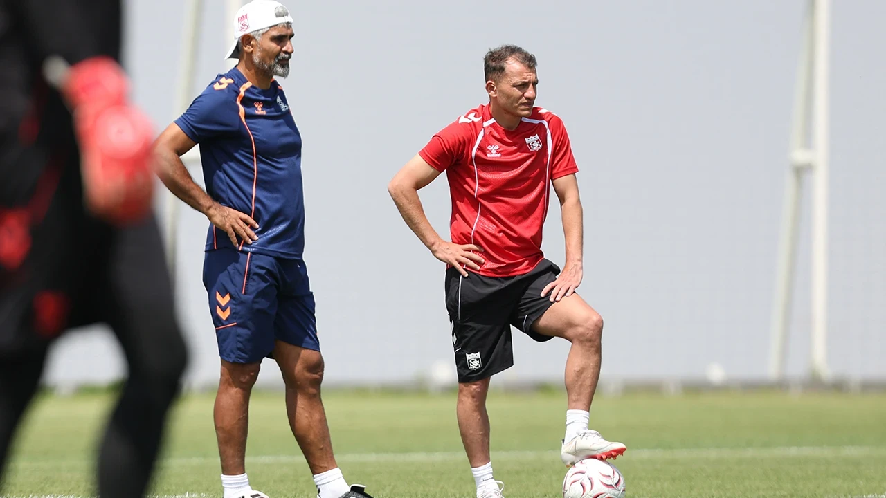 Sivasspor'da yeni sezon hazırlıkları sürüyor