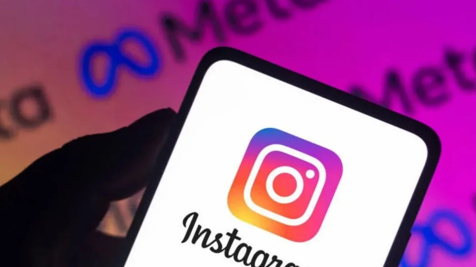Instagram çöktü mü, neden açılmıyor? 19 Temmuz 2026 Bugün Instagram DM neden gitmiyor, akış neden yenilenmiyor?