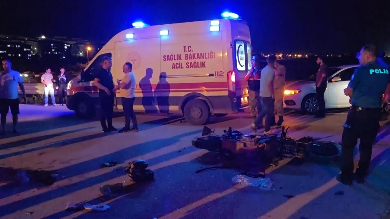 Hatay'da otomobil ile motosiklet çarpıştı: 1 ölü, 1 yaralı