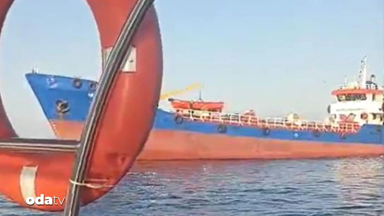 Yalova açıklarında su tankeri tekneye çarptı