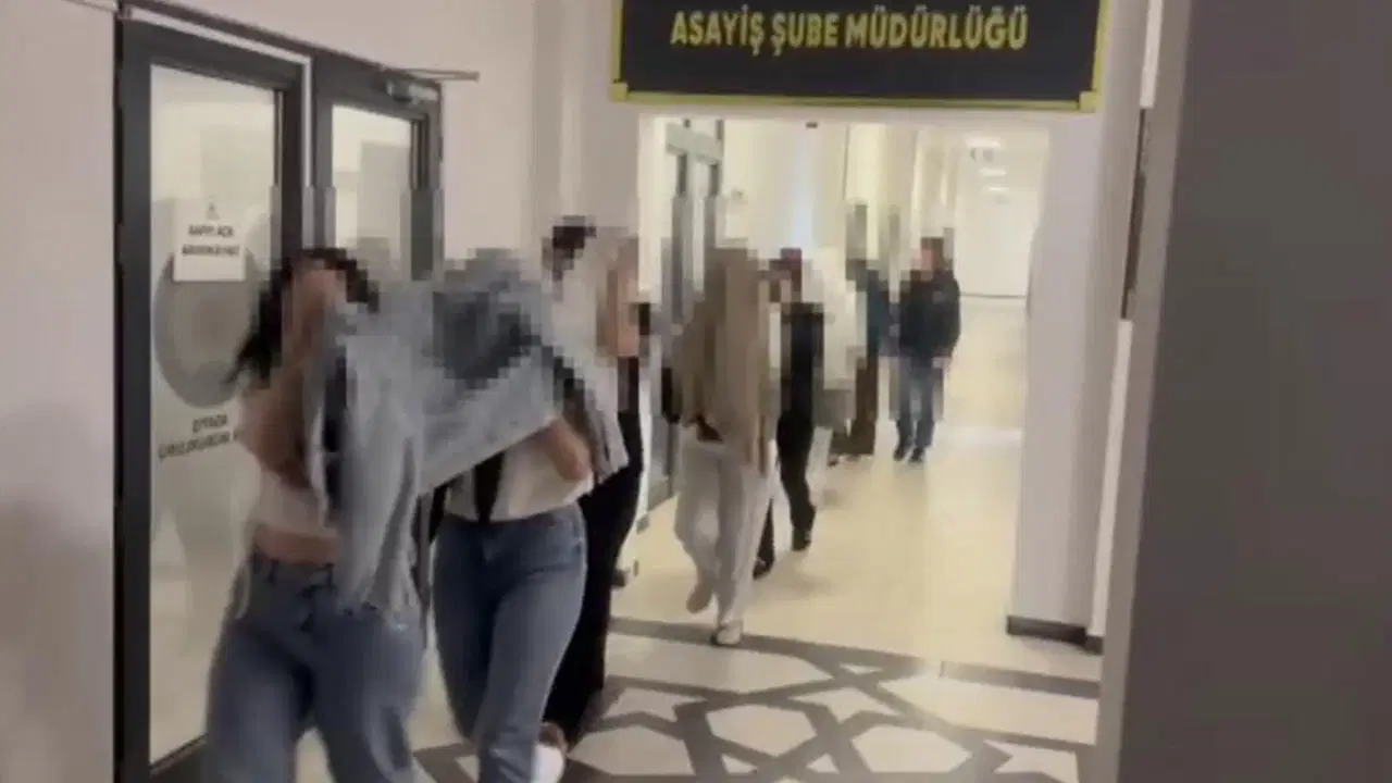 4 ilde fuhuş operasyonu: Hesap ajandası ele geçirildi
