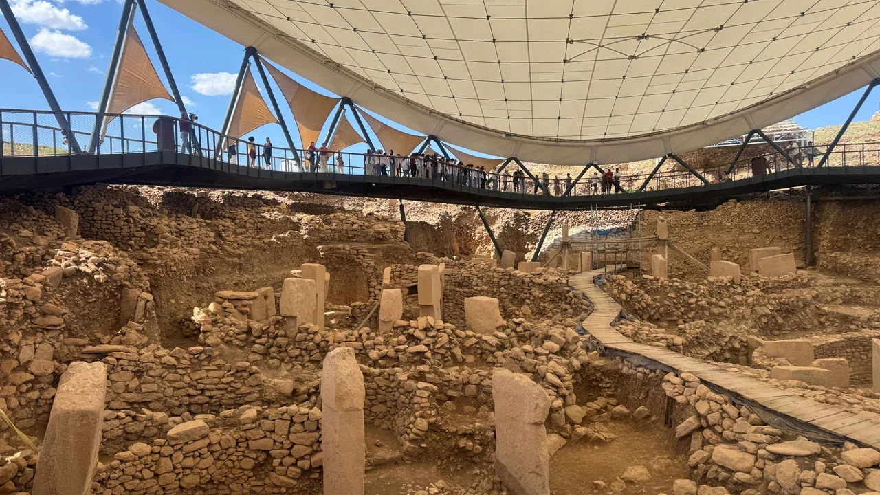 Öğrenciler tarihin sıfır noktasında...Göbeklitepe'de yenilenebilir enerji eğitimi verildi