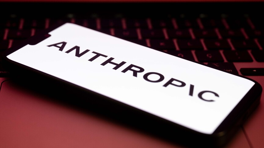Anthropic, yapay zeka modellerine getirilen kısıtlamaların kaldırılması için Trump yönetimiyle görüşüyor
