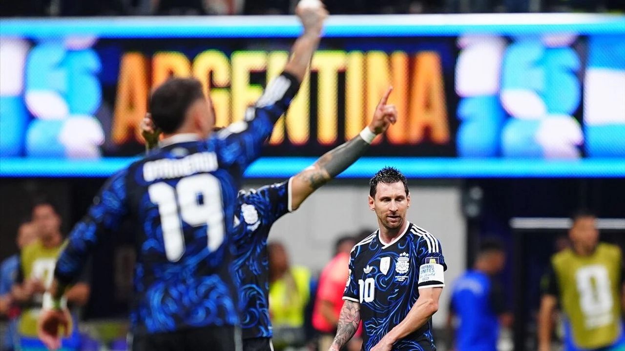 Arjantin finalde!