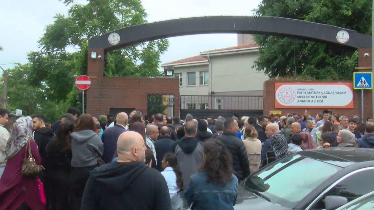 2026 LGS Sınavı Tamamlandı: Öğrenciler Matematikte Zorlandı, Fen Kolay Geçti