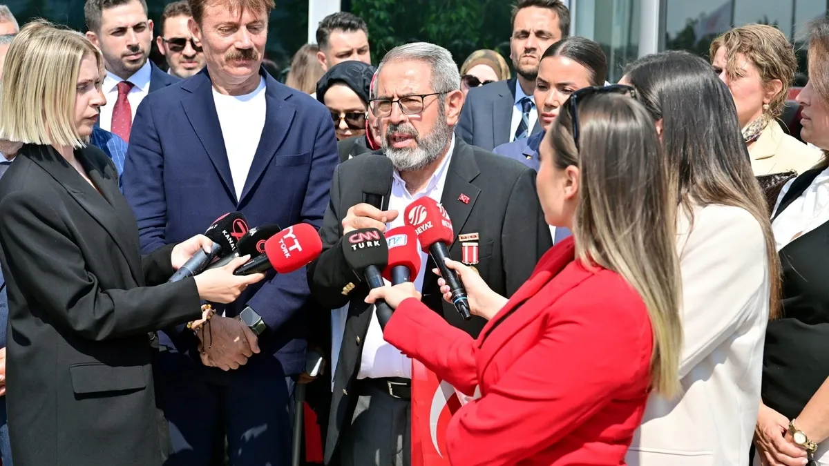 15 Temmuz’a tiyatro diyen CHP'li Aktaş'a şehit aileleri ve gaziler tepki gösterdi