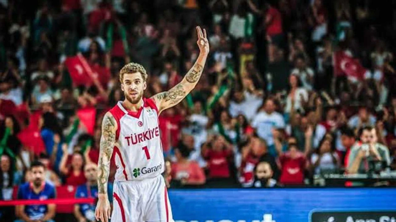 Beşiktaş, Metecan Birsen ve Scottie Wilbekin'i açıkladı